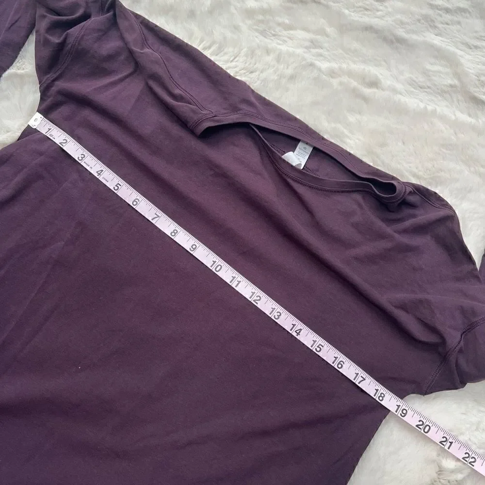 Lululemon Long Sleeve Shirt Asymmetrical Hem Dark Purple Top women’s size 4